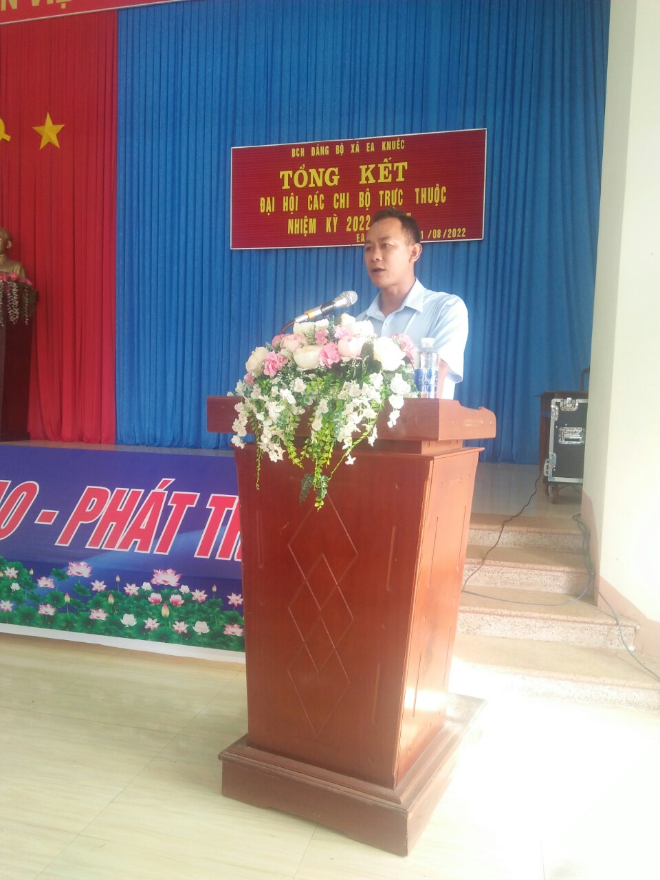 Tổng kết đại hội chi bộ 1
